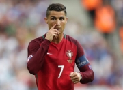 九游体育官方入口-德甲争冠战与意甲翻盘夜，足球的戏剧张力与唯一性